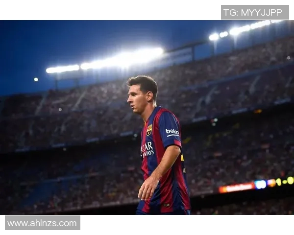 意大利现役足球明星壁纸精选展示让你领略足球魅力与风采